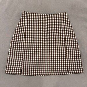 Brown and white gingham mini skirt by Brandy Melville